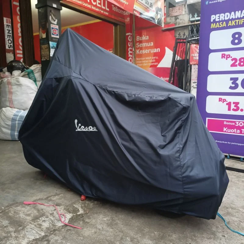 چادر برزنتی وسپا GTS و GTV اورجینال برند  Vespa Genuine Accessories